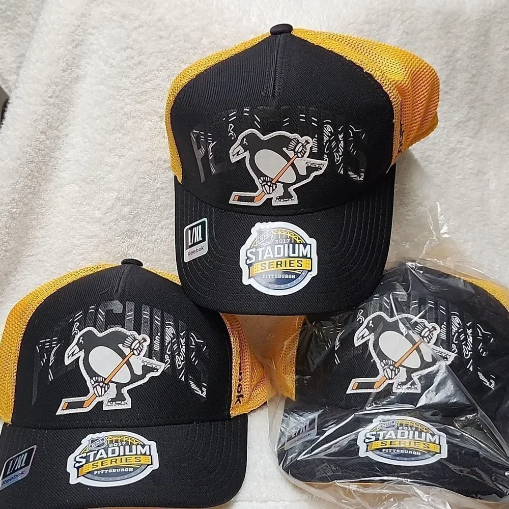 Reebok Pittsburgh Penguins 2017 Stadium Series Stretchfit Hat - New